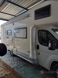 Camper mansardato 7 posti letto