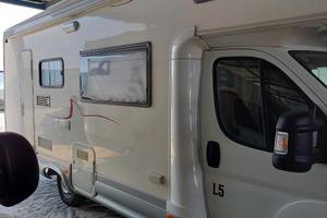 Camper mansardato 7 posti letto