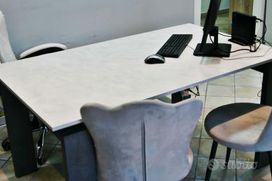 Ampia Scrivania/Tavolo direzionale stile Industria