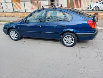 toyota corolla in  condizioni molto buone