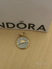 Charm Medallion Alba Pandora