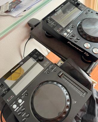 Piooner xdj 700