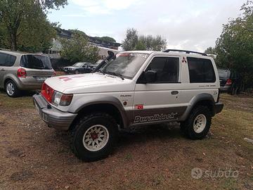 mitsubishi pajero v20
