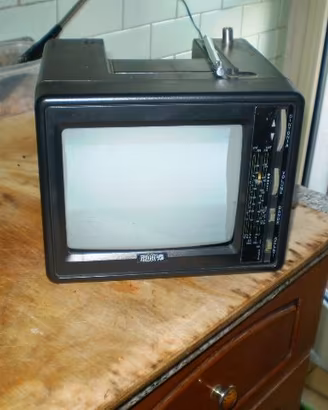 Tv/radio vintage, mini, portatile Geloso anni 80
