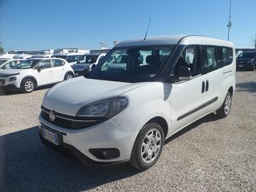 Fiat Doblo maxi 5 posti autocarro