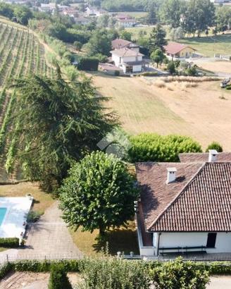 VILLA SINGOLA A NIZZA MONFERRATO