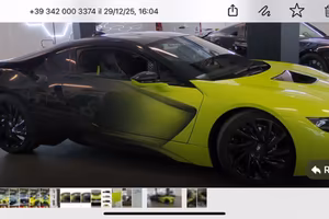 BMW I8