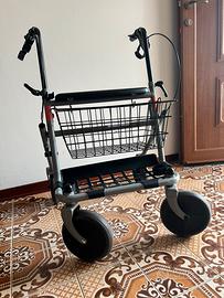 Deambulatore pieghevole