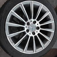 pneumatici Nokian per Mercedes 225/45 R17. 91H