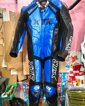 Tuta da moto in pelle taglia 50