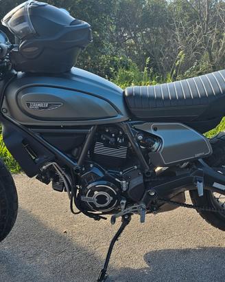 Ducati Scrambler 800 Nightshift – 2021