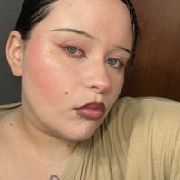 Make-up artist