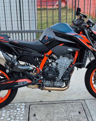 KTM DUKE 890 R
