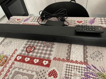 Soundbar LG con Subwoofer