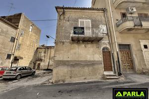 Casa indipendente di 100 m² con 5 locali a Ravanus