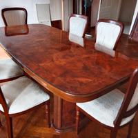 Tavolo, 6 sedie e credenza