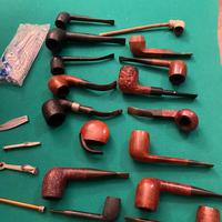 Collezione pipe per tabacco e accessori