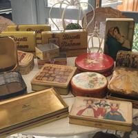 Collezione scatole latta