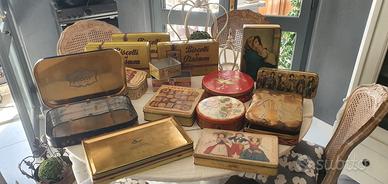 Collezione scatole latta