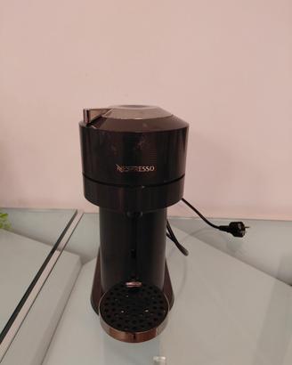 Macchina caffè Nespresso Vertuo Next
