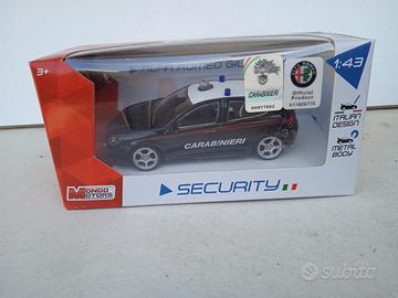 MODELLINO ALFA ROMEO GIULIETTA CARABINIERI  1:43