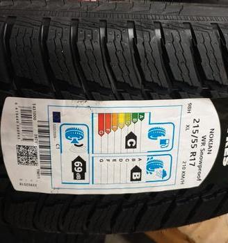 Pneumatici invernali Nokian Tyres 215/55 17 98H XL
