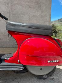 Piaggio vespa p 125 x senza frecce