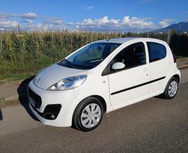 Peugeot 107 anno 2013 NuovA 1.0 68CV 5p. Active