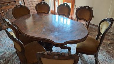 Tavolo legno + 8 sedie velluto