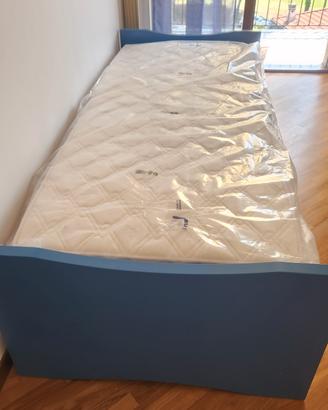 letto singolo con materasso 