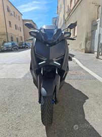 yamaha xmax300 -nuovo-
