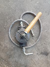 Pompa manuale olio nuova 