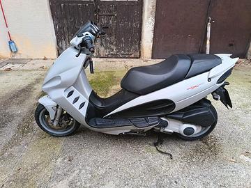 Malaguti Phantom max 250