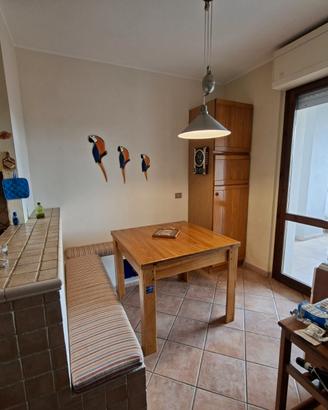 tavolo cucina massiccio apribile  e mobile  vertic