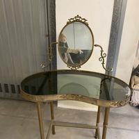 Tavolino da trucco vintage in ottone e vetro