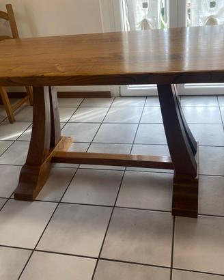 Tavolo in legno