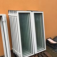 6 Finestre in PVC - 139x98 circa