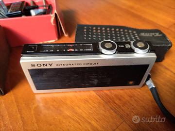 Sony ICR-200 Integrated Circuit Radio Portatile v