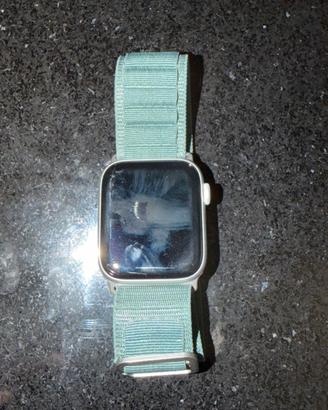 Apple Watch s4 44 mm