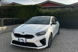 Kia Proceed Gtline