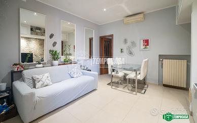 BILOCALE IN BUONO STATO E SENZA SPESE