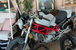 Ducati Monster 1000