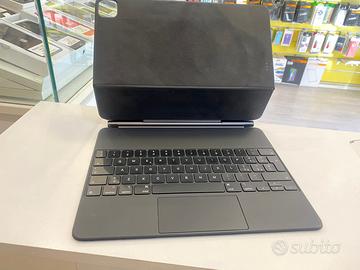 Magic Keyboard  iPad Pro 13" (M5) - Italiano -