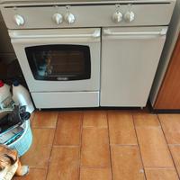 Stufa mini cucina 4 fuochi gas interno /esterno