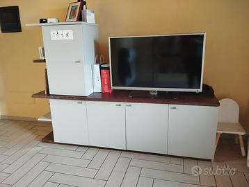 Mobile porta TV artigianale