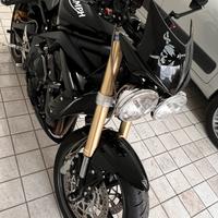 Triumph Street triple 675