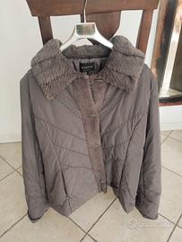 Giacca donna con collo e polsini in ecopelliccia