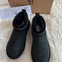 Stivali da neve UGG Mini / Nero 40