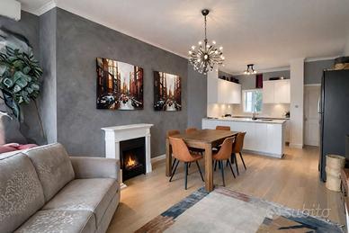 Terrazzo vista mare e piscina piazza Milano