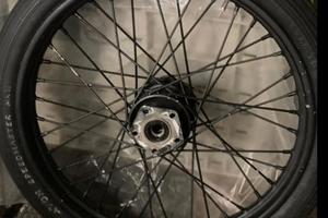 Cerchi e pneumatici Harley Davidson